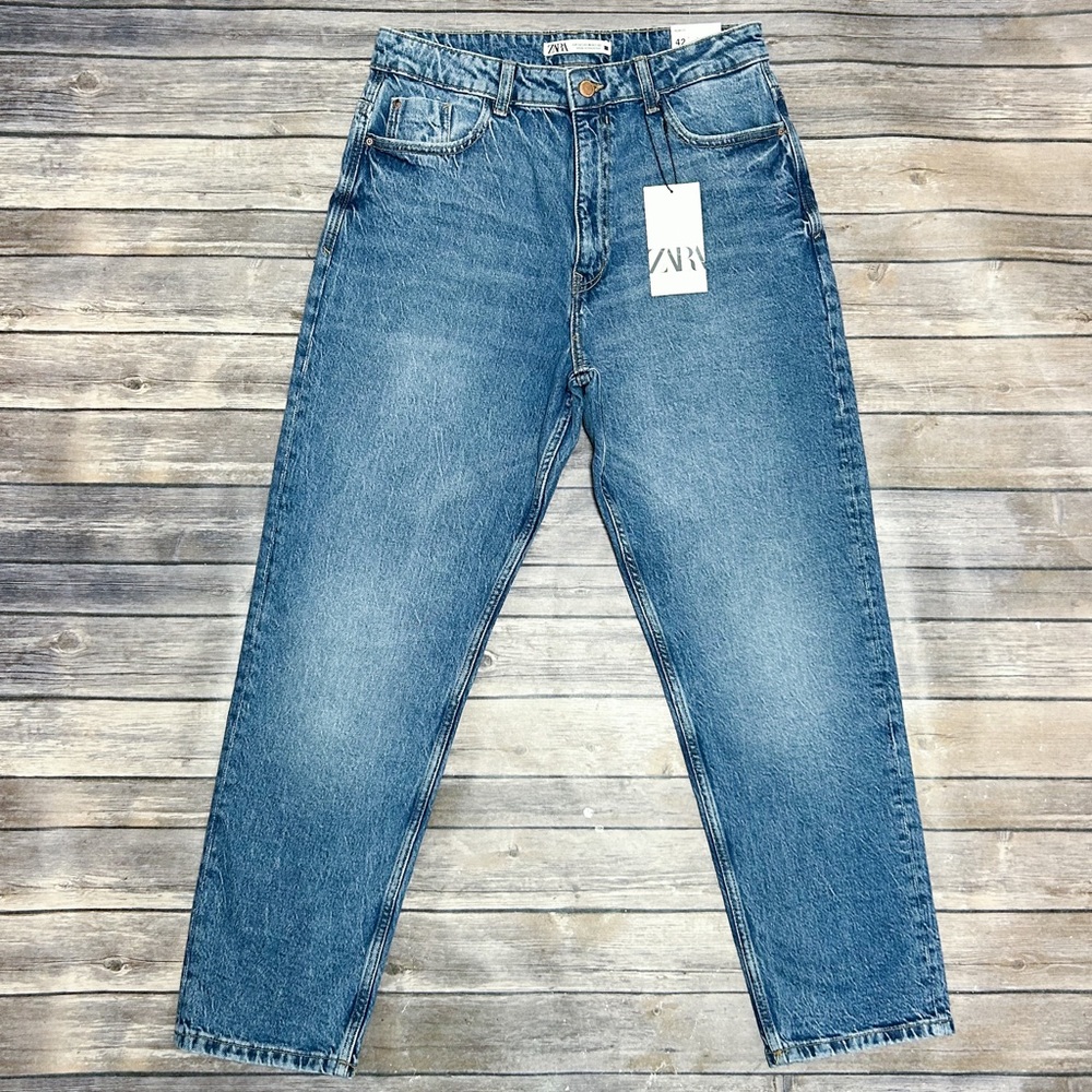 Zara Medium Wash High Rise Ankle Length Slim Leg Mom Jeans Minor Fraying NWT 10